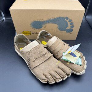 NEW Men's Vibram FiveFingers CVT-Hemp Trek Size 45 Khaki Tan